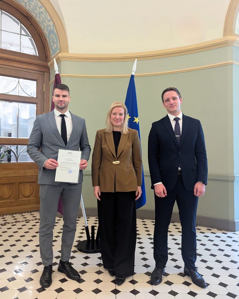 Velvian SIA receives its payment institution licence at Latvijas Banka in Riga