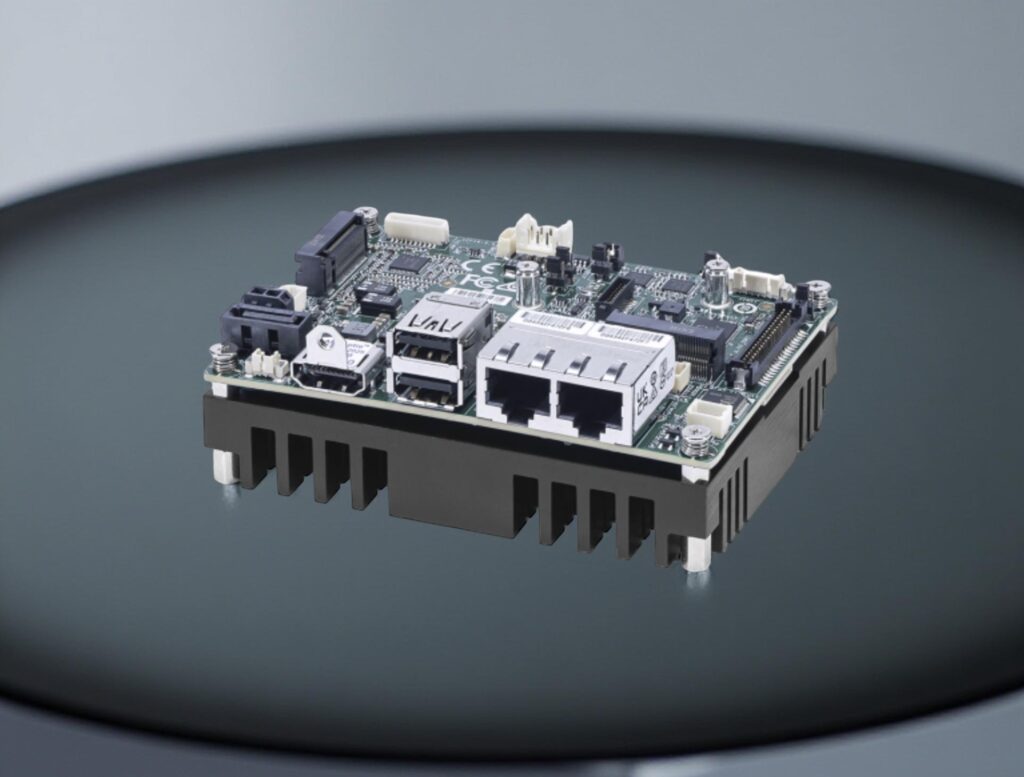 MSI MS-CF16: Fanless SBC arrives with Intel “Twin Lake” CPUs and plenty of ports