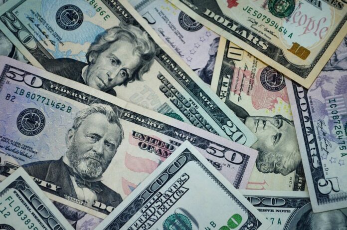 This $7T Cash Pile Could Fuel the Next Rally in Bitcoin And Altcoins